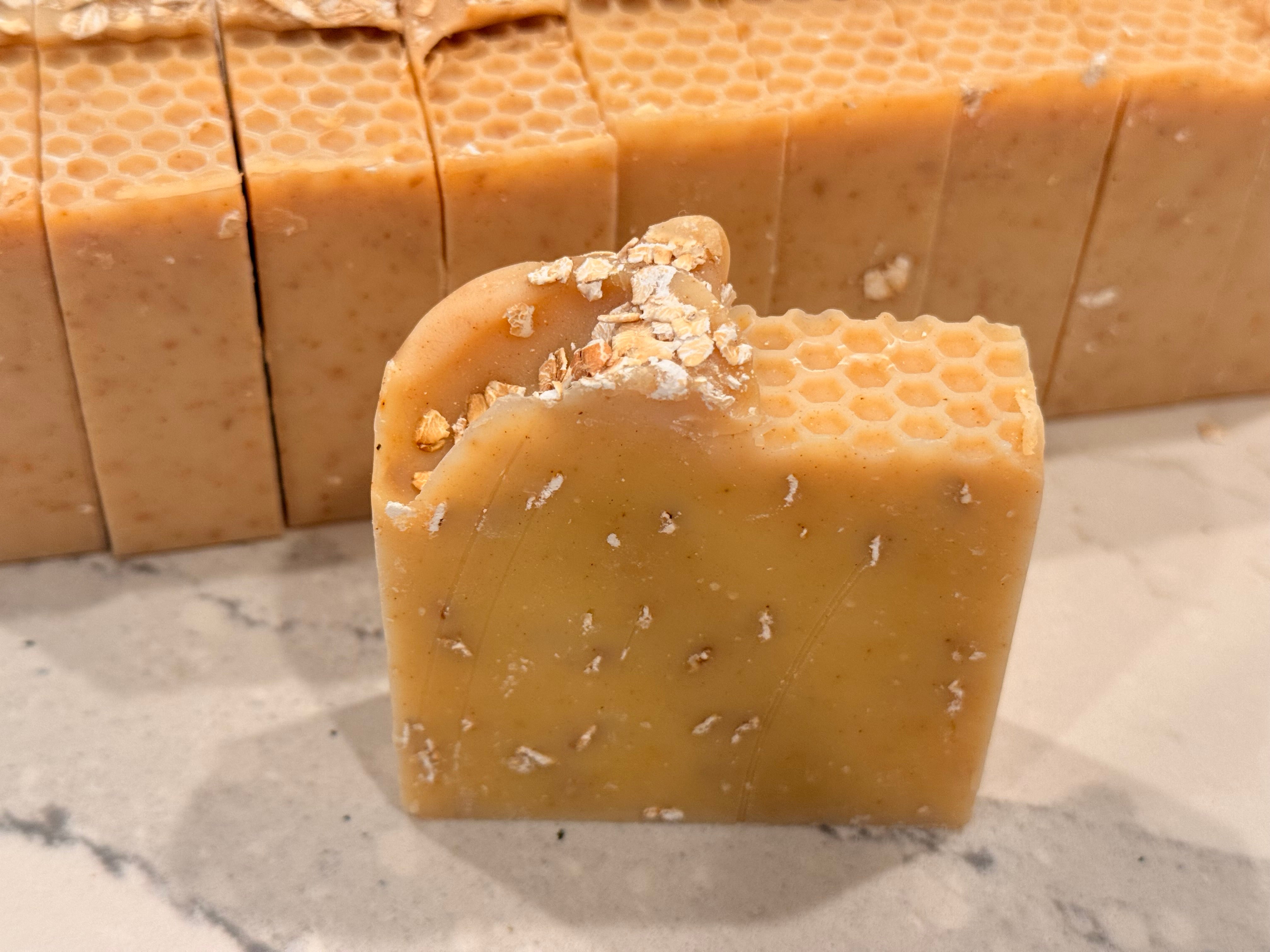 Golden Glow - Turmeric + Oatmeal + Honey